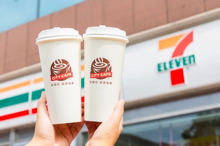 7-11咖啡買一送一！寄杯買10送10等到了 全家美式拿鐵都買一送一