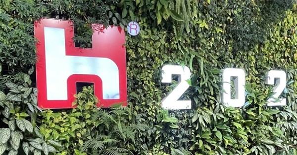 AI boom sees Hon Hai report record August sales