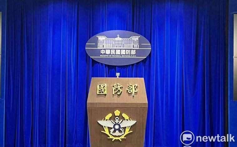 8時後再偵獲20架共機及無人機出海 其12架逾越中線騷擾我國空域